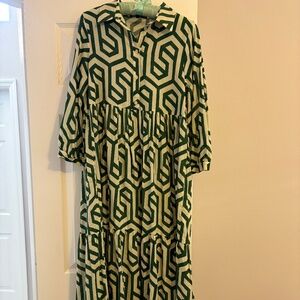 ZARA Geometric Green print maxi dress.  Size small.